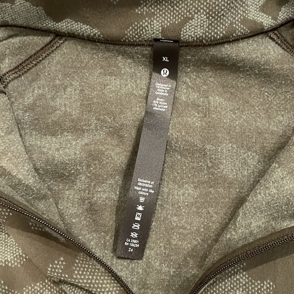 Lululemon Surge Warm Half-Zip Camo - Picture 3 of 4